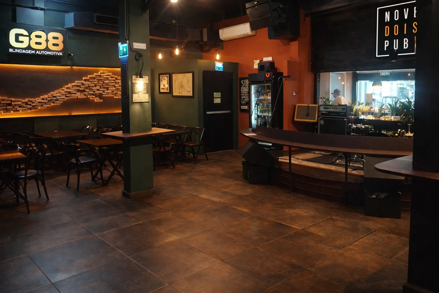 Ambiente do Nove Dois Pub — foto 1